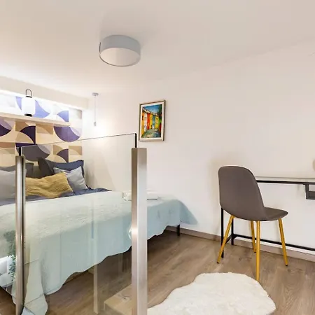New! Central Location Flat By The Synagogue Apartament *